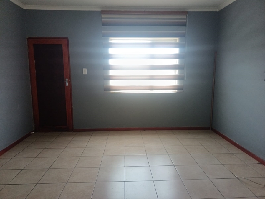 3 Bedroom Property for Sale in Graceland Eastern Cape